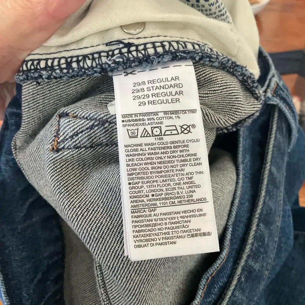 GAP High Rise Stride Belted Wide-Leg Jeans